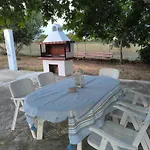 Anestaki By The Sea Ваканционна къща