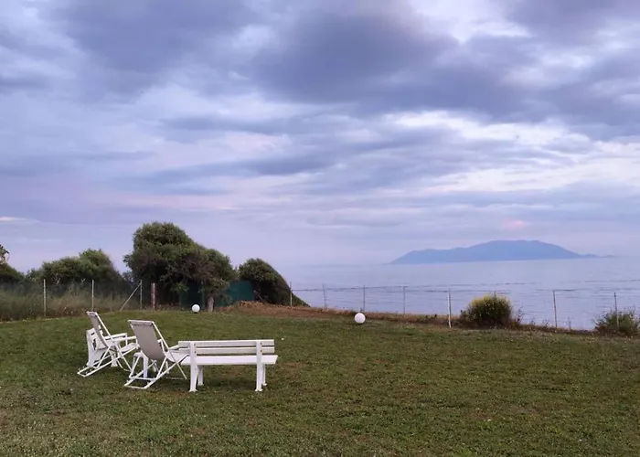 Holiday home Anestaki By The Sea